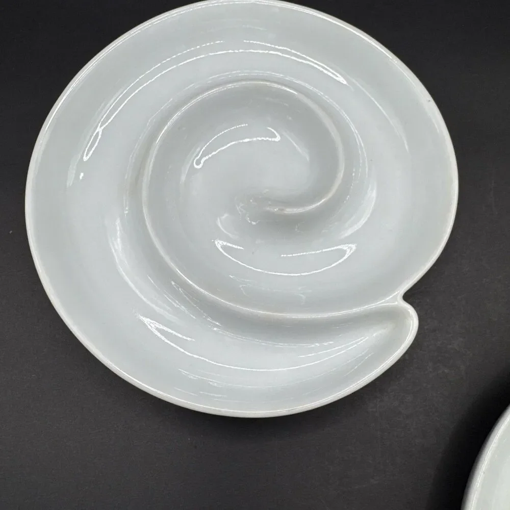 Set of 2 Crate and Barrel White Porcelain Swirl Appetizer Dishes 7